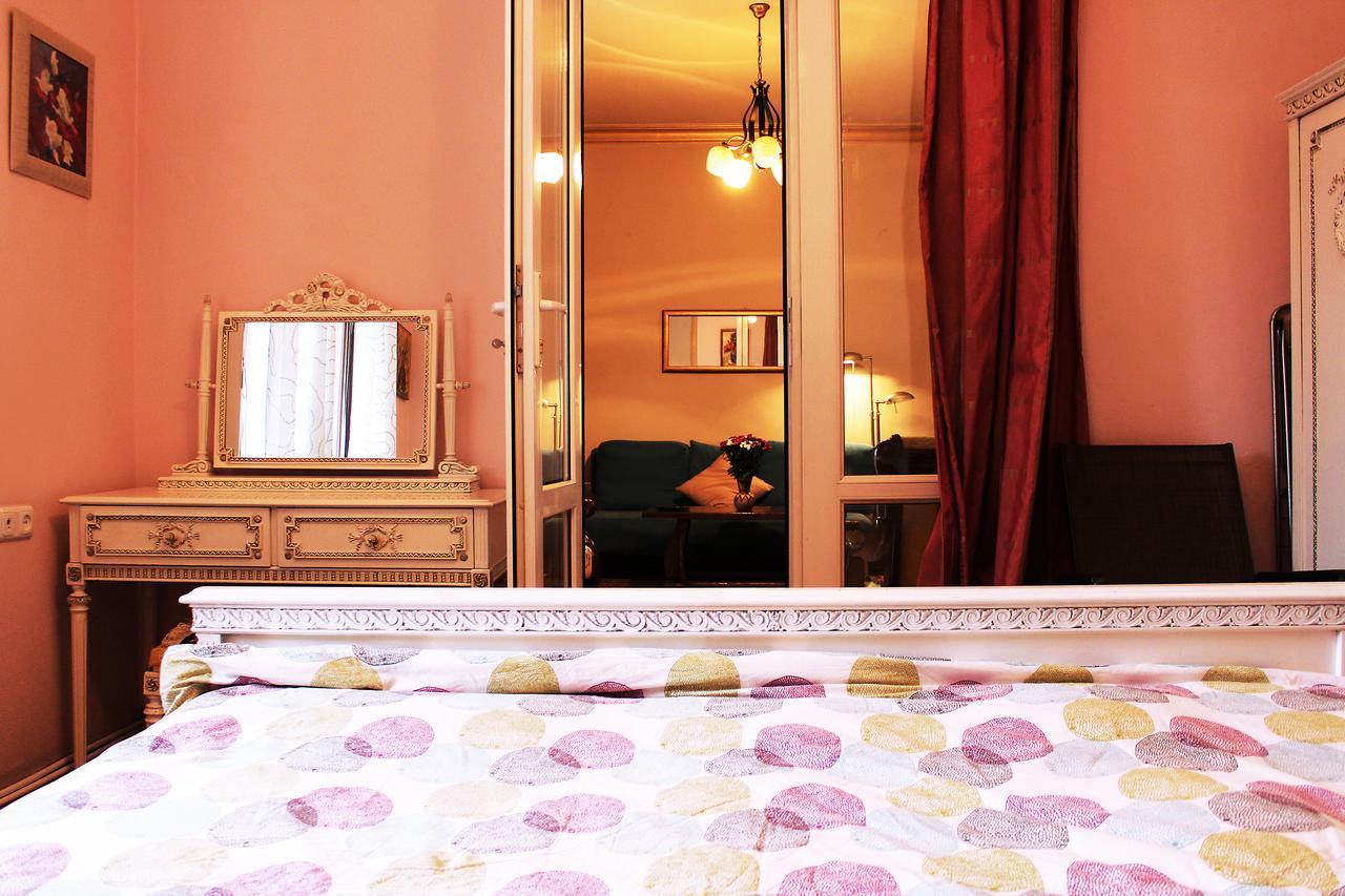 Vivid 2 Bedroom Apt. Yerevan Exterior foto